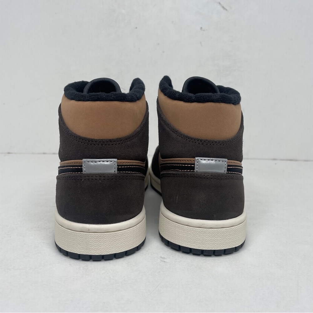 Nike Air Jordan 1 Retro Mid SE “Dark Chocolate” 2022 - Picture 4 of 4